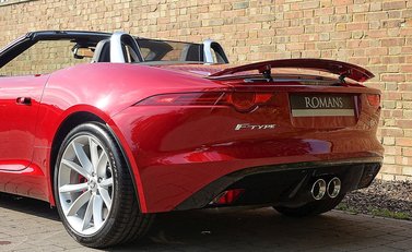 Jaguar F-Type V6 S Convertible 12