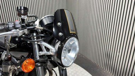 Triumph Street 900 2018 ONLY 7K LONG MOT MODERN RETRO 900CC 22