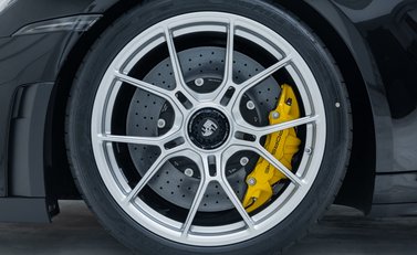 Porsche 911 GT3 (992.2) TOURING 26