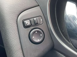 Nissan Qashqai 1.3 Qashqai N-Motion DiG-T 5dr 52