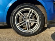 Porsche Macan 2.0 Macan Semi-Auto 4WD 5dr 68