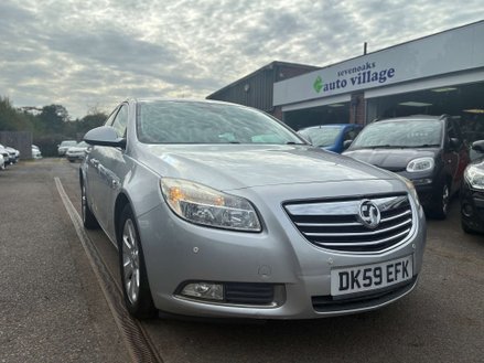 Vauxhall Insignia 2.0 CDTi SE Nav Hatchback 5dr Diesel Auto Euro 5 (160 ps)
