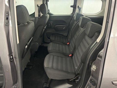Vauxhall Combo Life 1.2 Turbo Energy Euro 6 (s/s) 5dr (7 Seat) 9