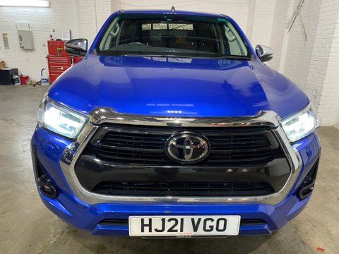 Toyota Hilux INVINCIBLE 4WD D-4D DCB 9