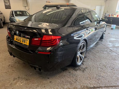BMW M5 4.4 V8 DCT Euro 6 (s/s) 4dr 8