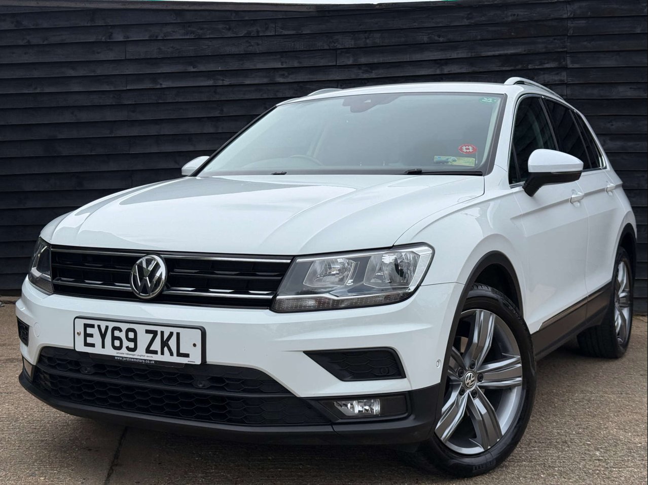 VOLKSWAGEN TIGUAN 1.5 TIGUAN MATCH TSI EVO 5DR MILEAGE 89,800 MILES BASIC COLOUR WHITE...