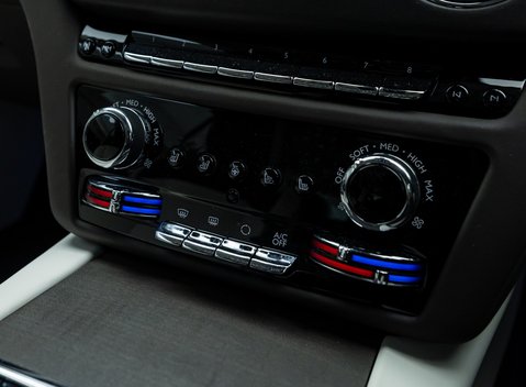 Rolls-Royce Spectre 22