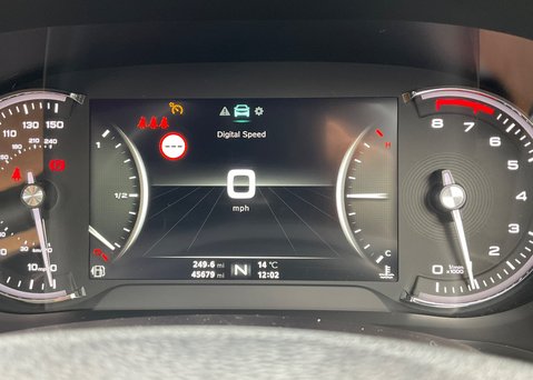 MG HS 1.5 T-GDI EXCLUSIVE 24