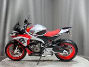 Aprilia Tuono 660 2021 ONLY 11K STUNNING BIKE NEW TYRES MID WEIGHT NAKED 8