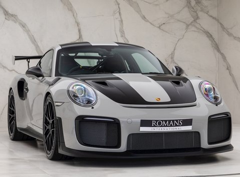 Porsche 911 (991.2) GT2 RS Weissach 1