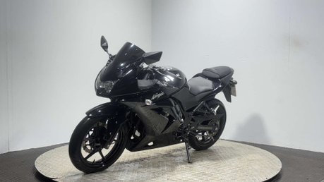 Kawasaki Ninja EX 250 2012 ONLY 9K NEW MOT 33BHP A2 READY 250CC SPORTS BIKE 6