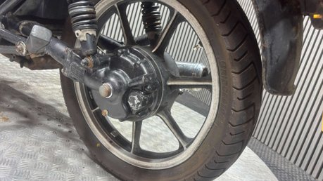 Kawasaki Z GT 550 1987 36K RUNNING PROJECT BIKE SPARES OR REPAIR 550CC 27