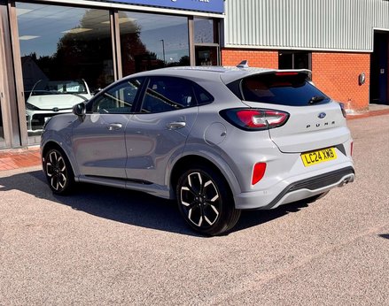 Ford Puma 1.0 PUMA ST-LINE X MHEV AUTO 5dr 9