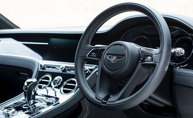 Bentley Continental GT W12 11