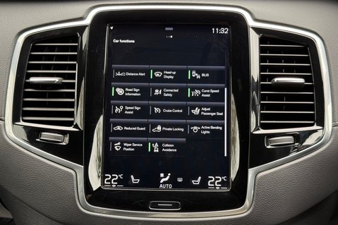 Volvo XC90 RECHARGE T8 R-DESIGN PRO AWD -B&W -POWER TOWBAR -PAN ROOF -LOUNGE PACK 50