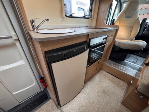 Bailey Approach Advance 665 37