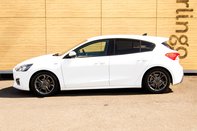 Ford Focus ST-LINE 14