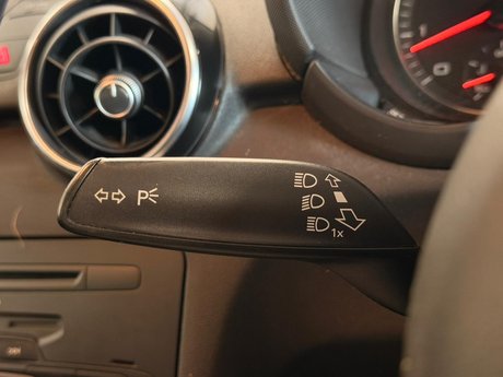 Audi A1 1.2 TFSI Sport Euro 5 (s/s) 3dr 14