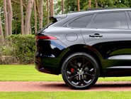 Jaguar F-Pace R-DYNAMIC HSE BLACK 90TH ANNIVERSARY EDITION 19