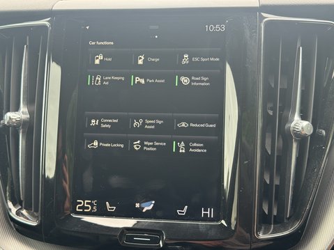 Volvo XC60 (Sold) 2.0h T8 Twin Engine 11.6kWh R-Design SUV 5dr Petrol Plug-in Hybrid A 19