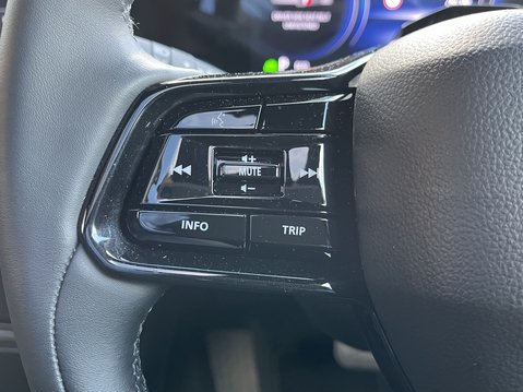 Suzuki e Vitara 135kW Ultra ALLGRIP-e 61kWh 5dr Auto 22