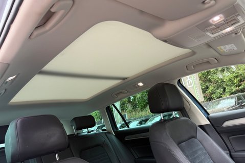 Volkswagen Passat GT TDI BMT ESTATE -£20 ROAD TAX - PAN ROOF -APPLE CARPLAY -DEMO+1 OWNER 59