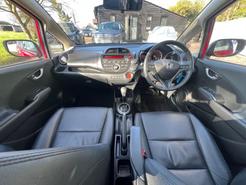 Honda Jazz I-VTEC EXL 32
