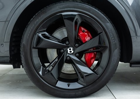 Bentley Bentayga Hybrid First Edition 