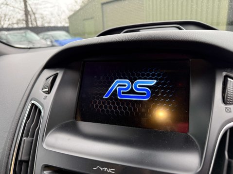 Ford Focus 2.3 Focus RS 4WD 5dr 98