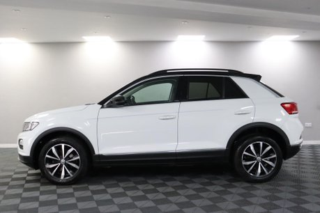 Volkswagen T-Roc DESIGN TSI 18
