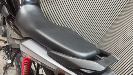Honda CB 2023 4K DAMAGED SPARES OR REPAIR RUNNING PROJECT BIKE 125CC 14
