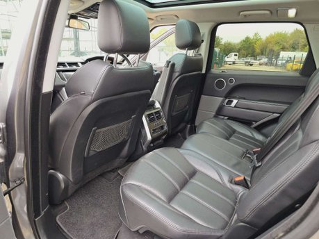 Land Rover Range Rover Sport 3.0 SD V6 HSE Auto 4WD Euro 6 (s/s) 5dr 35