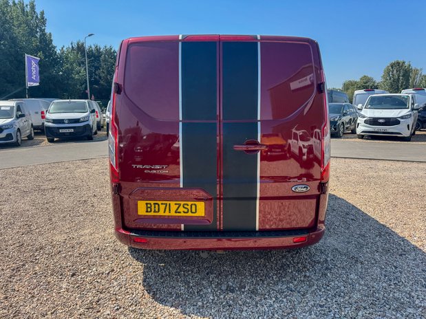 Ford Transit Custom Crew Cab AUTO SWB L1H1 Low Roof Sport 320 Nav Sensors Air Con Alloys EURO 6 8
