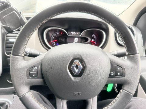 Renault Trafic 1.6 dCi ENERGY 27 Sport Nav Panel Van 5dr Diesel Manual SWB Standard Roof E 29