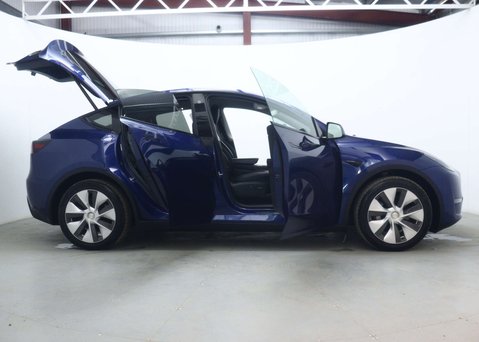 Tesla Model Y (Dual Motor) Long Range SUV 5dr Electric Auto 4WDE (384 bhp) 56