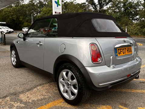Mini Convertible 1.6 Cooper Convertible 2dr Petrol Manual Euro 3 (115 ps) 8