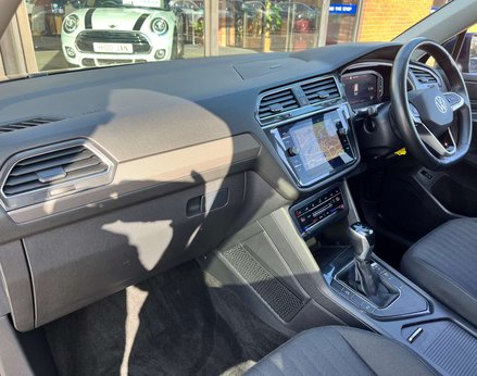 Volkswagen Tiguan 1.5 Tiguan Allspace Life TSi Semi-Auto 5dr 17