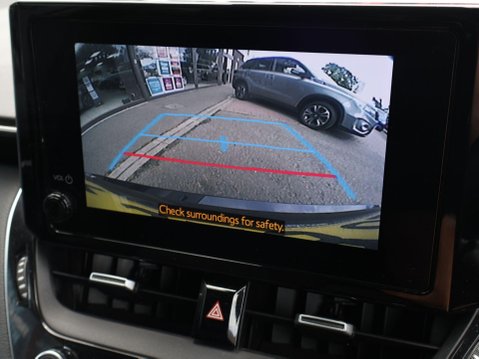 Suzuki Swace 1.8h Motion CVT Euro 6 (s/s) 5dr 16