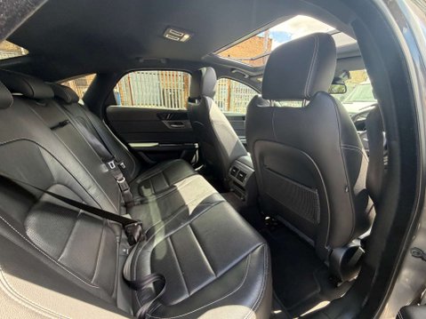 Jaguar XF 3.0 XF V6 S D Auto 4dr 9