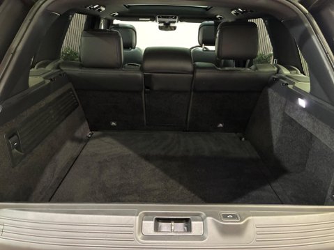 Land Rover Range Rover 4.4 SD V8 Vogue SE Auto 4WD Euro 6 (s/s) 5dr 43