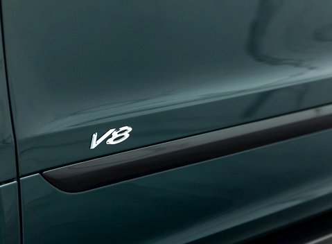 Bentley Bentayga V8 First Edition 28