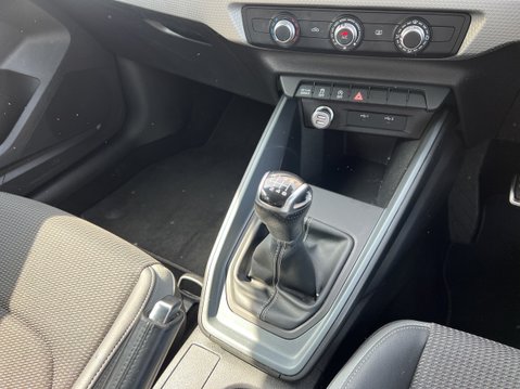 Audi A1 1.0 TFSI 30 S line Sportback 5dr Petrol Manual Euro 6 (s/s) (110 ps) 25