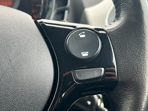 Toyota Aygo VVT-I X-PLAY X-SHIFT 31