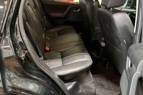 Land Rover Freelander 2 2.2 TD4 GS SUV 5dr Diesel CommandShift 4WD Euro 5 (150 ps) 9