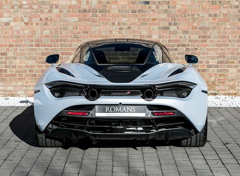 McLaren 720S Performance 5
