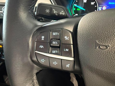 Ford Kuga 2.5 EcoBoost Duratec 14.4kWh Titanium First Edition CVT Euro 6 (s/s) 5dr 20