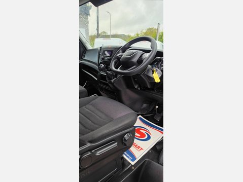 Iveco Daily 35s14 mwb 3520 2.3 135ps eu6 RWD 8