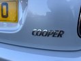 Mini Hatch 1.5 Cooper Euro 6 (s/s) 3dr 21