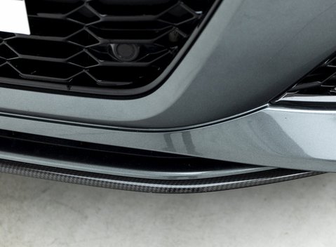 Audi RS4 Avant Carbon Black 27