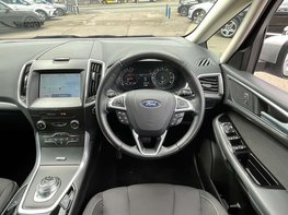 Ford S-Max 2.5 S-Max Titanium HEV CVT 5dr 19